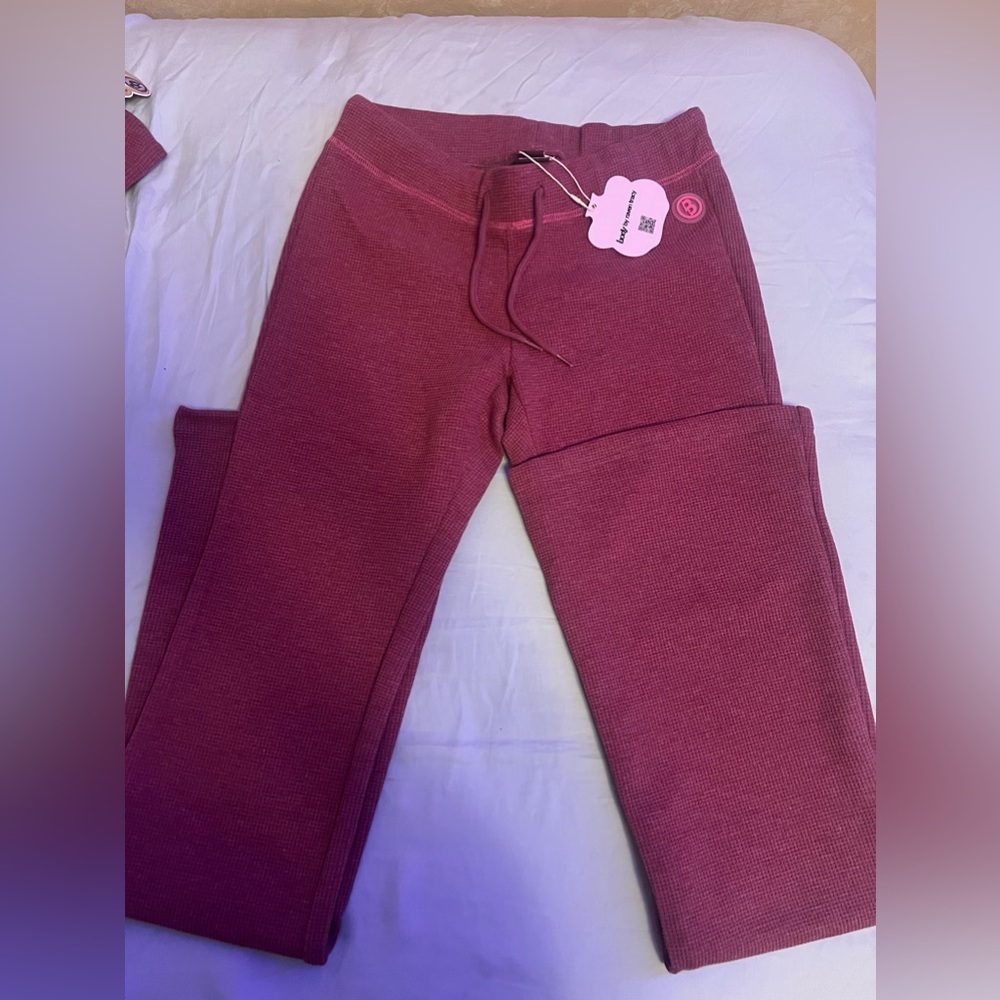 BODYBYRAVENTRACY WAFFLE KNIT 2 PIECE